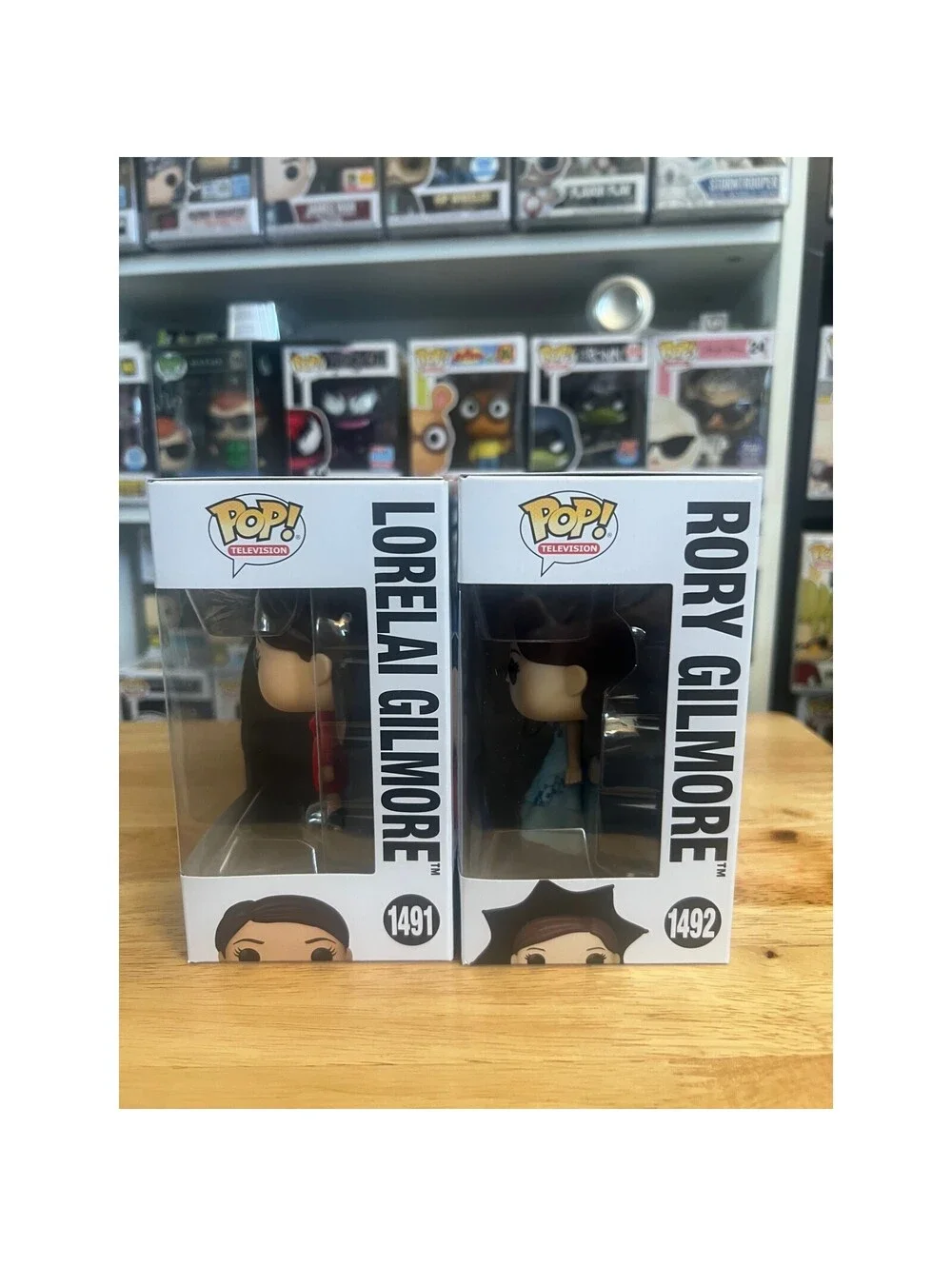 NEW IN HAND Lorelai & Rory Gilmore Girls 25th Anniversary Funko Pop #1491 #1492